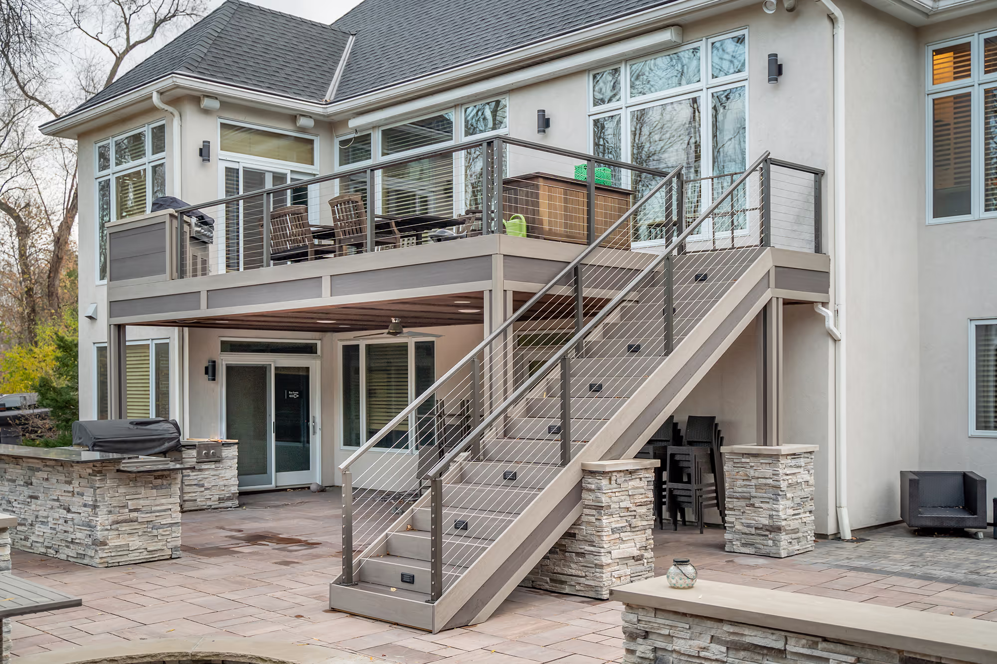 TimberTech deck with custom two-tone finishes.