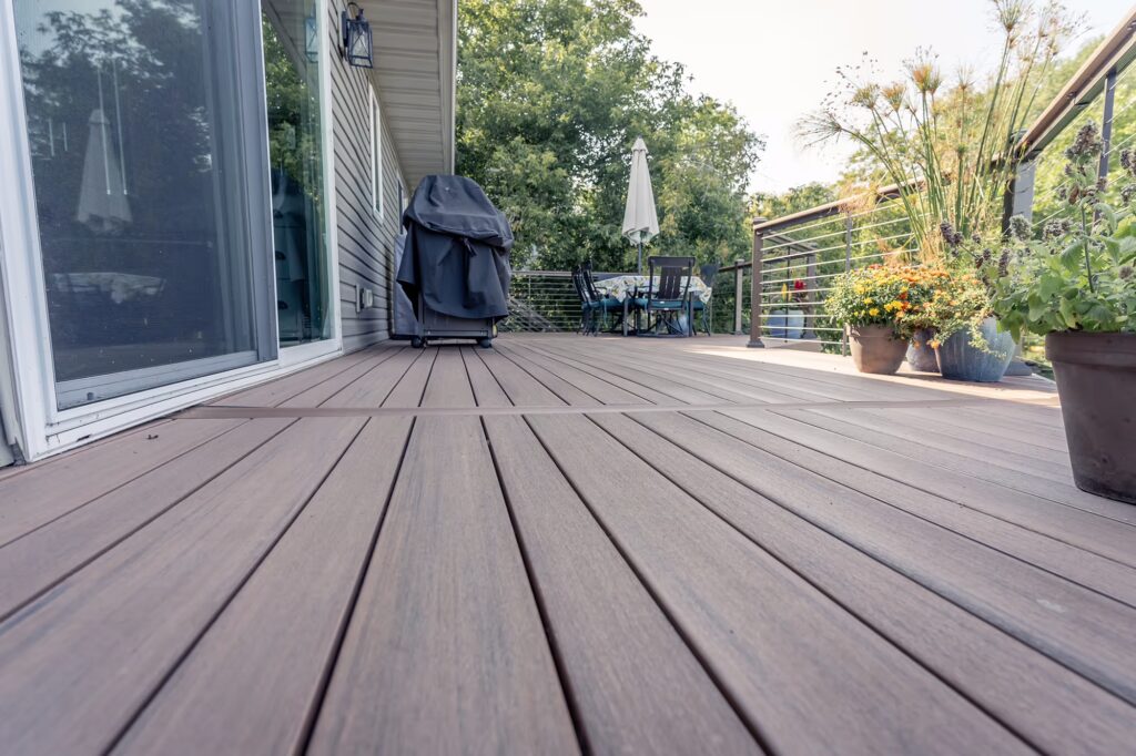 Detailed view of TimberTech Advanced PVC multi-width boards in classic and narrow widths. 